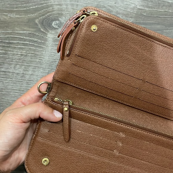 Louis Vuitton Insolite Monogram Wallet (with initial hot stamp inside) - Picture 4 of 13